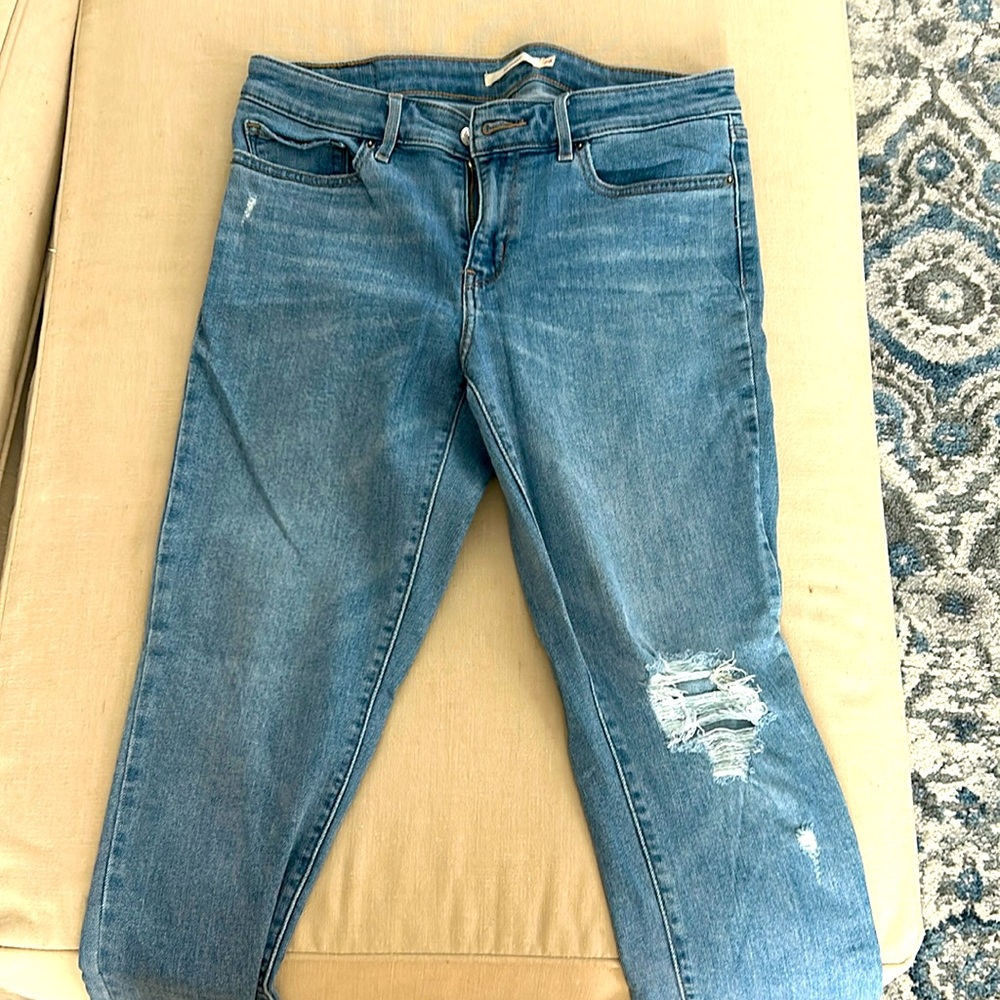 Levi jeans